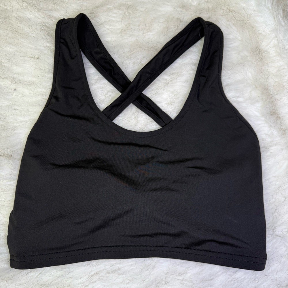 SHEIN Black Cross-Back Sports Bra